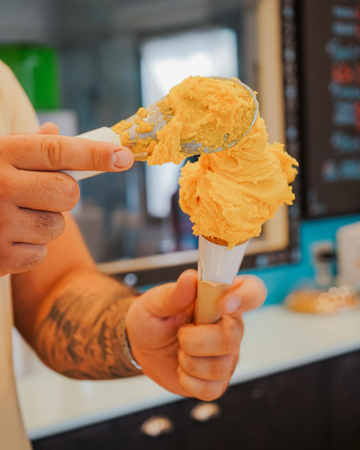 Cono gelato con cialda croccante